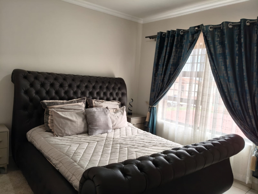 3 Bedroom Property for Sale in Waterval East North West